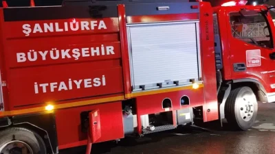 Şanlıurfa’nın Birecik ilçesinde oyun oynarken çıktıkları sarp kayalıklarda mahsur kalan