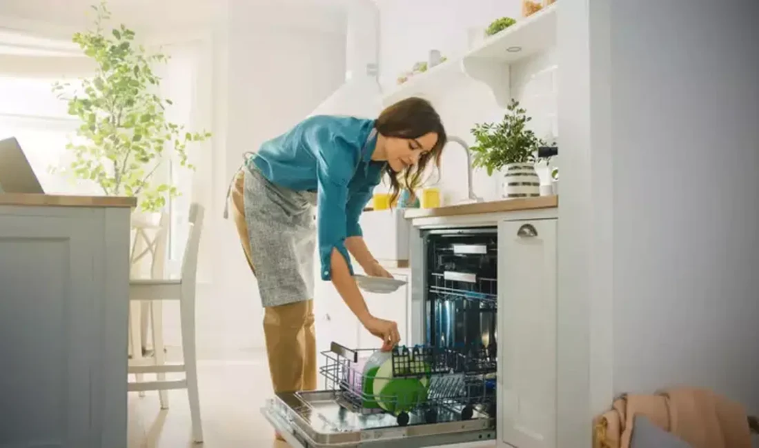 Mutfaktaki en büyük yardımcımız olan bulaşık makinelerinde yapılan küçük bir