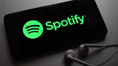 Dünyanın en popüler dijital müzik platformu Spotify kullanıcıları bugün beklenmedik