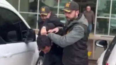 Çankırı il merkezinde üç ayrı okul ve iki camiyi hedef