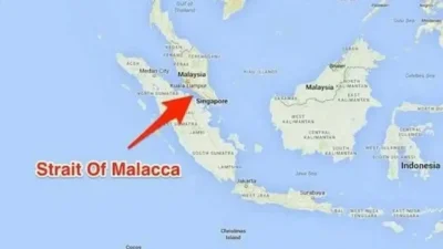 Küresel ticaretin en hayati damarlarından biri olarak kabul edilen Malakka