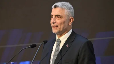 Ticaret Bakanı Ömer Bolat, dünya doğaltaş sektörünün en önemli buluşma