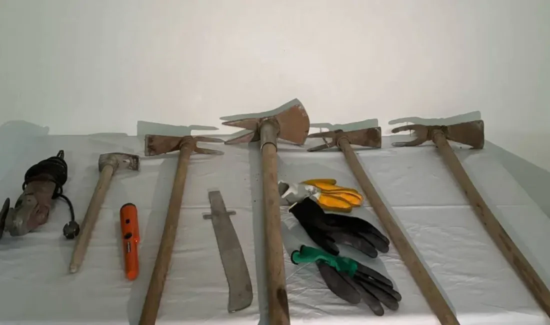 Kırşehir’de jandarma ekiplerinin titiz takibi sonucunda düzenlenen operasyonda, kaçak kazı