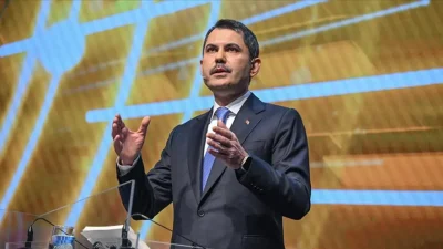 Çevre, Şehircilik ve İklim Değişikliği Bakanı Murat Kurum, dünya liderlerinin