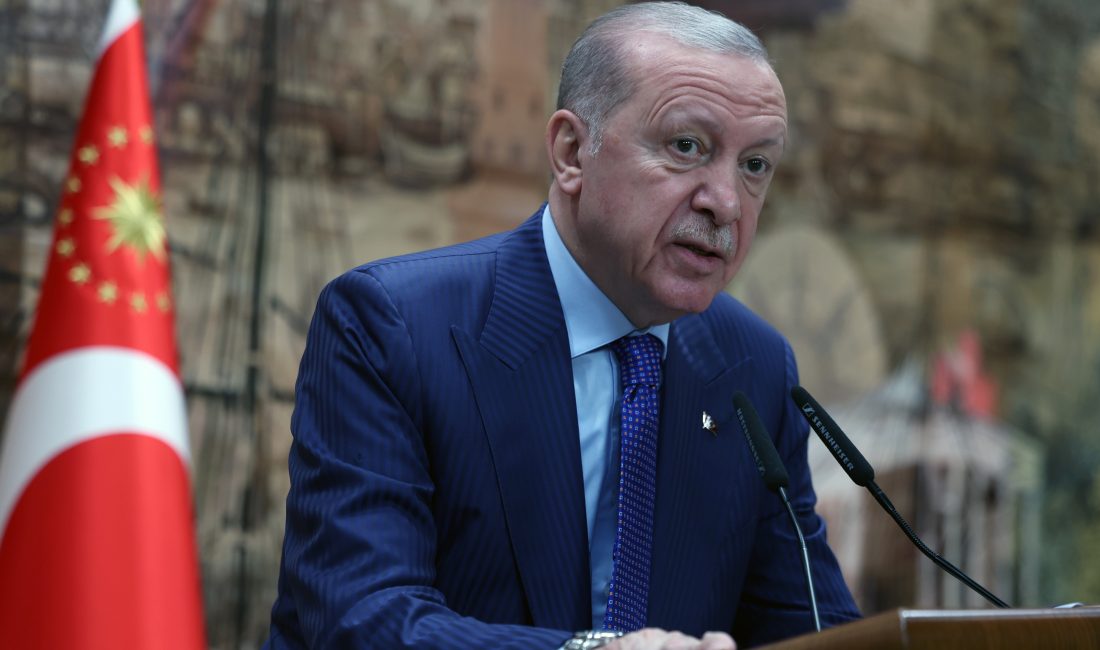 Cumhurbaşkanı Recep Tayyip Erdoğan, İstanbul’da bir araya geldiği kadın liderlere