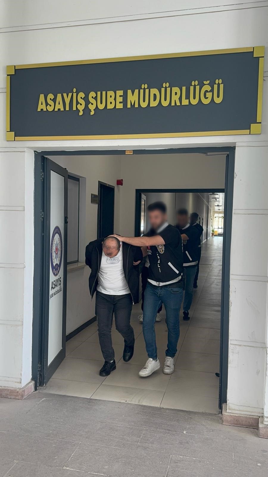 Kocaeli’nin Darıca ilçesinde vadeli araç alım-satımı vaadiyle güven kazanan bir