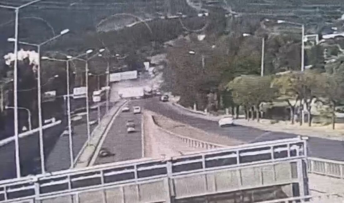 İzmir’de meydana gelen ve yürekleri ağza getiren tır kazasının şoke