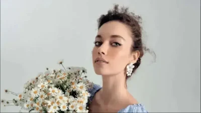 Yalı Çapkını dizisinin yıldız oyuncusu Afra Saraçoğlu’nun özel hayatındaki son