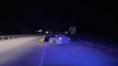 Kastamonu’nun Tosya ilçesinde, D100 kara yolunda seyir halindeki bir otomobilin