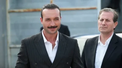 Kanal D ekranlarının sevilen dizisi “Eşref Rüya” projesinde “Kadir Baba”