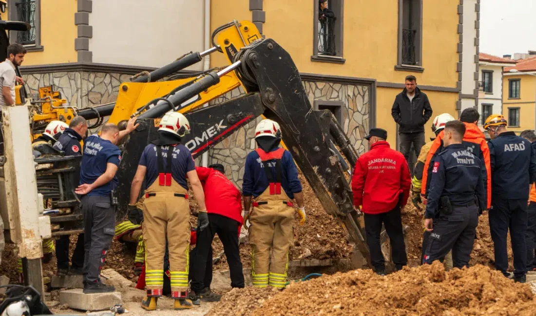 Manisa’nın Şehzadeler ilçesinde altyapı çalışmaları sırasında meydana gelen feci göçükte