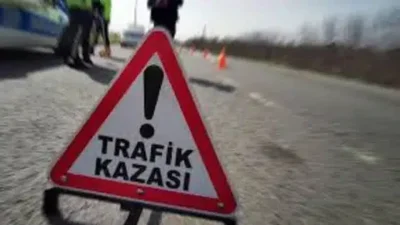 Denizli’nin Honaz ilçesinde kontrolden çıkarak devrilen traktörün altında kalan 41