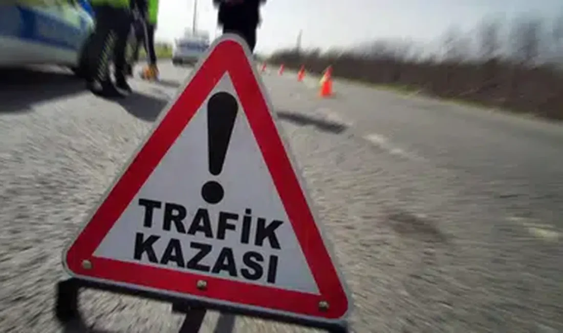 Bursa’nın İnegöl ilçesinde meydana gelen ve üç aracın birbirine girdiği