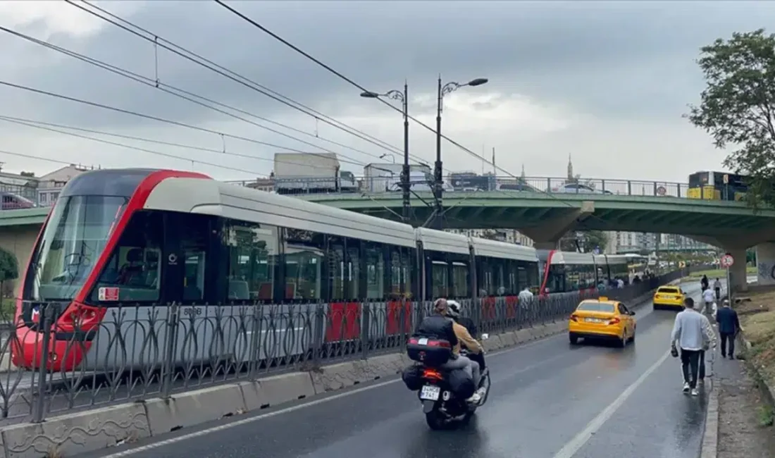 İstanbul’un en yoğun ulaşım akslarından biri olan Kabataş-Bağcılar Tramvay Hattı’nda