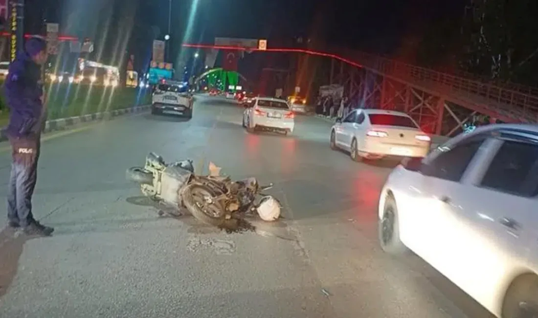Manisa’nın Yunusemre ilçesinde iki motosikletin çarpışması sonucu meydana gelen feci