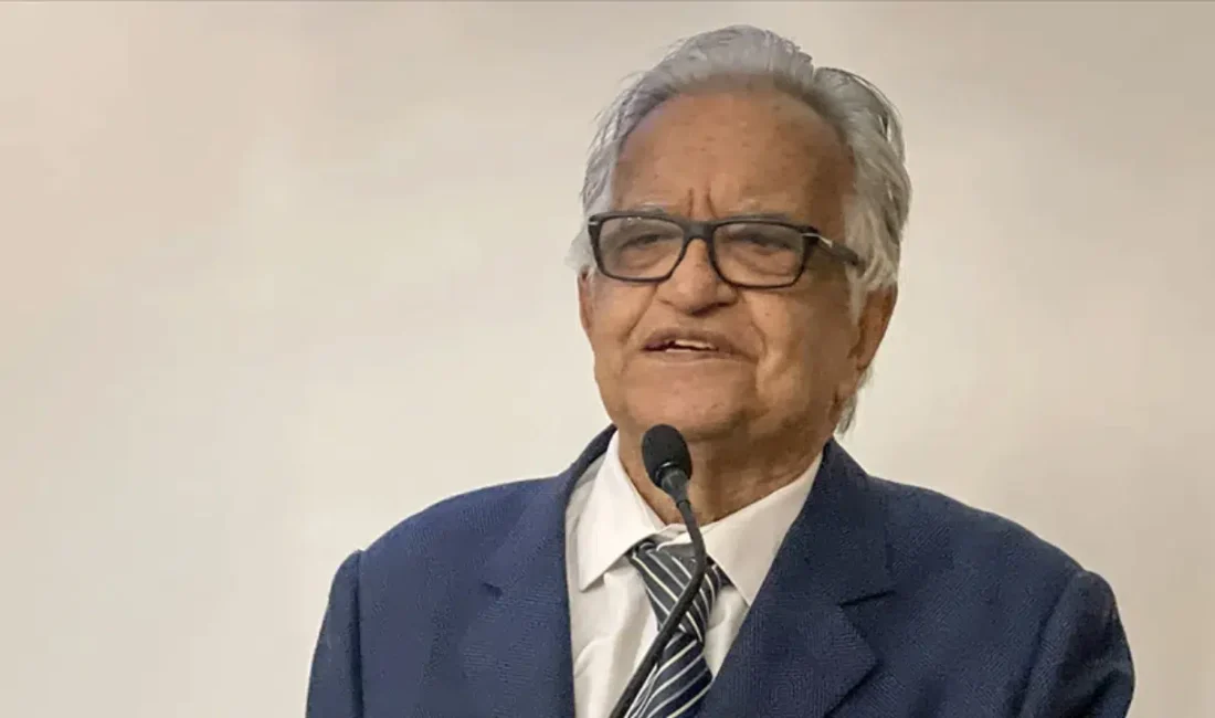 Tıp camiasının ve edebiyat çevrelerinin derin saygı duyduğu isimlerden biri