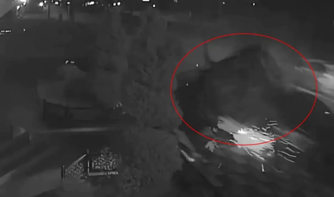 Gaziantep’in Şahinbey ilçesinde caddede süratle ilerleyen ve yarış yaptıkları öne