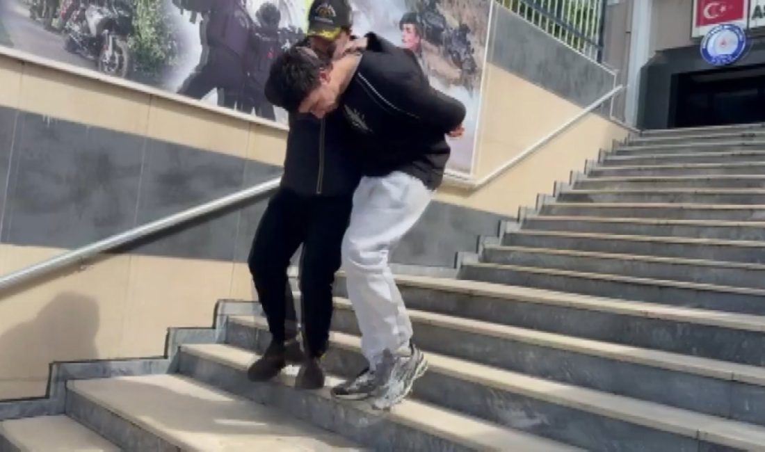 İstanbul’da gerçekleştirdiği motosiklet hırsızlıklarının ardından sosyal medya hesabı üzerinden “İstanbul’a