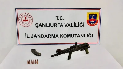 Şanlıurfa’da jandarma ekiplerinin titizlikle yürüttüğü yasa dışı silah kaçakçılığı operasyonunda