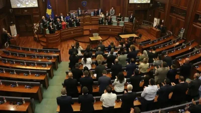 Kosova’da haftalardır süren cumhurbaşkanlığı seçimi bilmecesi, Anayasa Mahkemesi’nin belirlediği sürenin