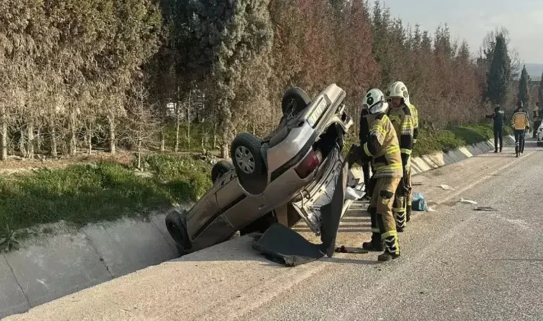Kütahya’da sabah saatlerinde meydana gelen feci kazada su tahliye kanalına
