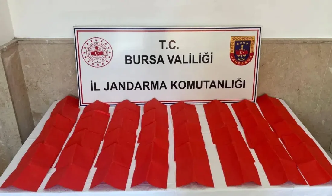 Bursa’da zehir tacirlerine yönelik yürütülen kararlı mücadele kapsamında jandarma ekipleri