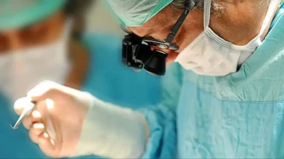 Nijerya’dan diş şikayetiyle Türkiye’ye gelen 24 yaşındaki Munır Bashır Yuguda,