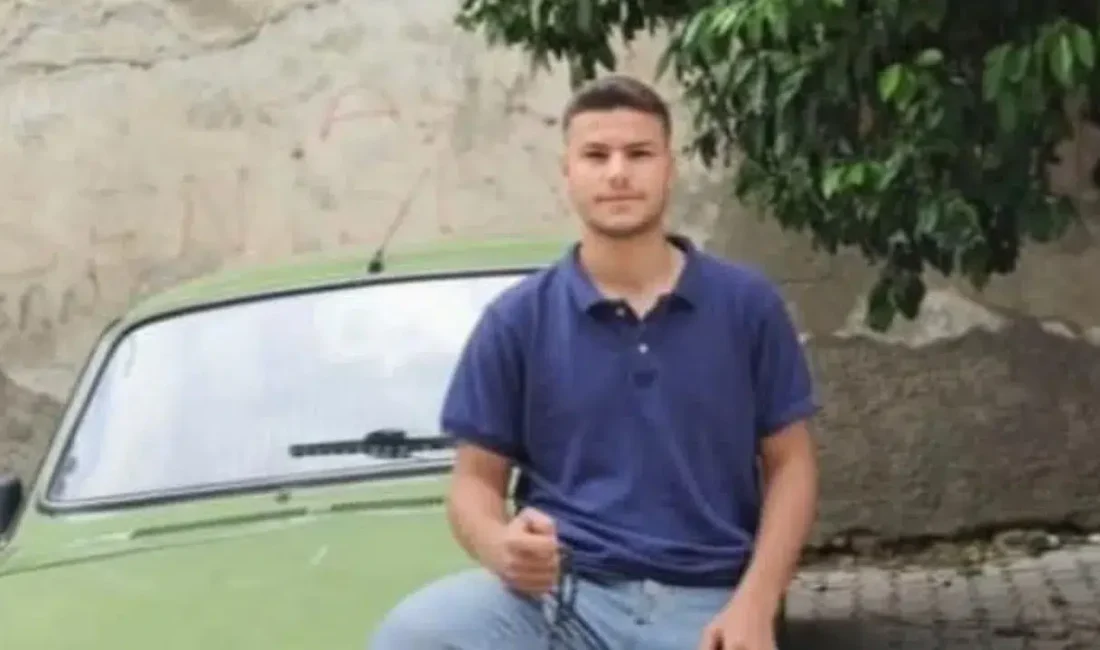 Osmaniye’nin Kadirli ilçesinde henüz bilinmeyen bir nedenle çıkan bıçaklı kavgada