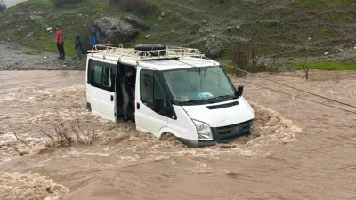 Siirt’te kalp krizi geçiren Naime Gölbaşı’nı hastaneye ulaştırmak için verilen