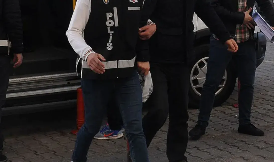 Sivas İl Emniyet Müdürlüğü ekiplerinin uyuşturucu tacirlerine yönelik gerçekleştirdiği titiz