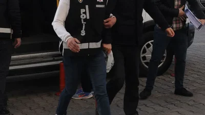 Sivas İl Emniyet Müdürlüğü ekiplerinin uyuşturucu tacirlerine yönelik gerçekleştirdiği titiz