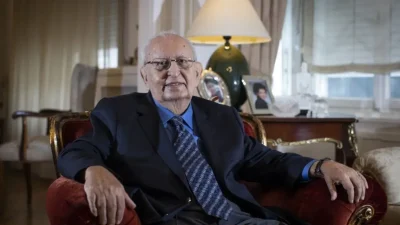 Türk siyasetinin duayen isimlerinden, eski TBMM Başkanı Hüsamettin Cindoruk son