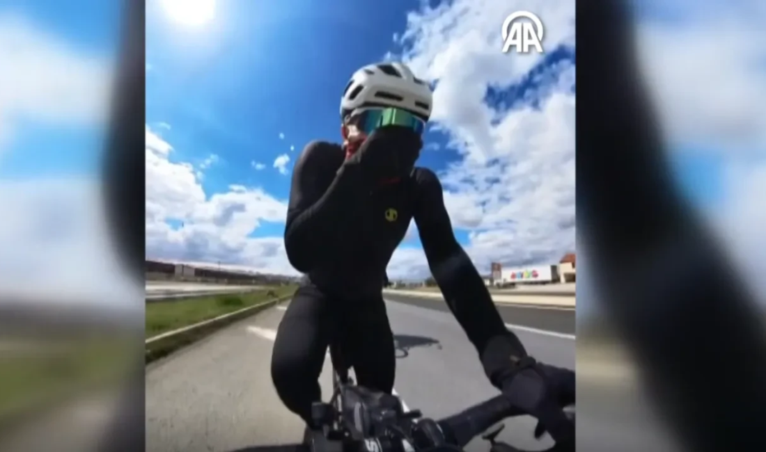 Kayseri’de hafta sonu tatilini bisiklet turuyla değerlendirmek isteyen iki öğretmenin