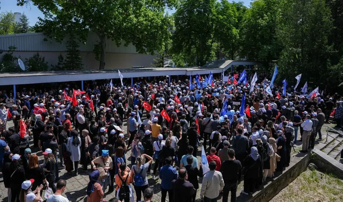 Şanlıurfa ve Kahramanmaraş’ta yaşanan okul saldırılarının ardından eğitim dünyası adeta