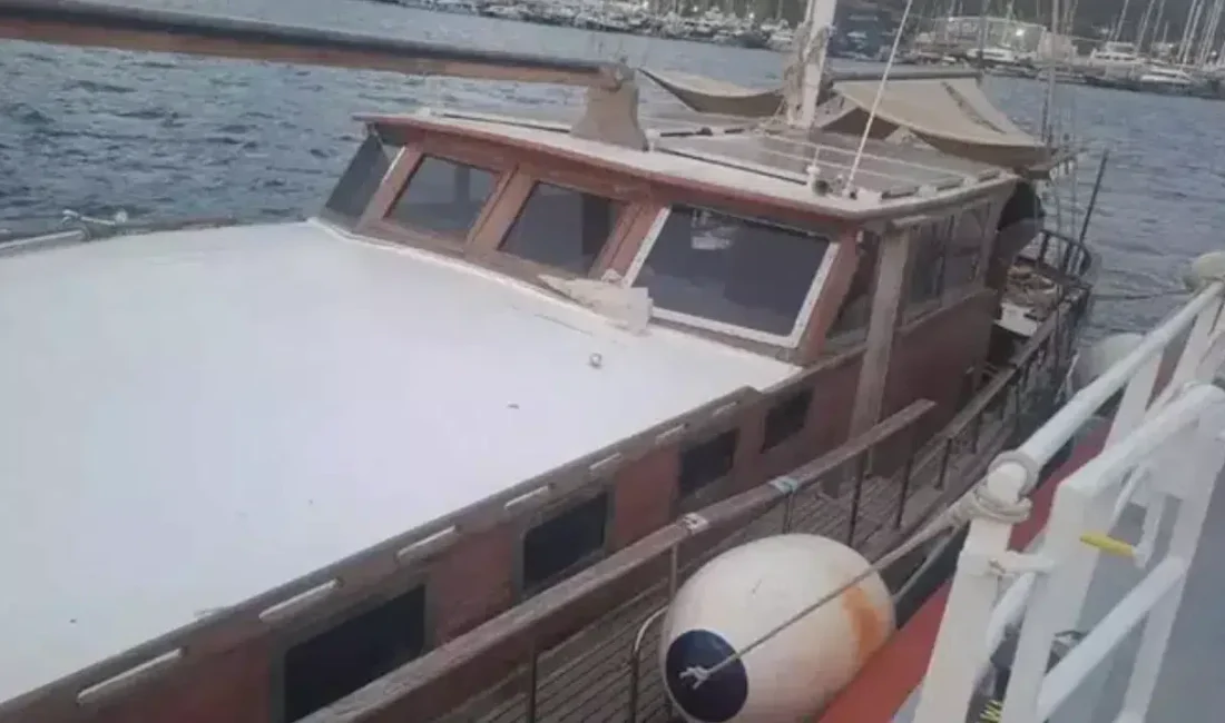 Bodrum’da su almaya başlayarak batma tehlikesi geçiren 17 metrelik teknedeki