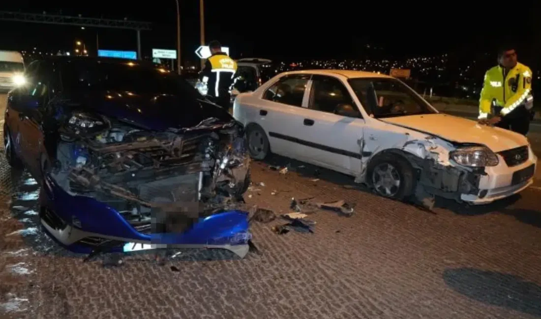 Kırıkkale’de trafik kurallarını hiçe sayan bir sürücünün kırmızı ışıkta geçmesiyle