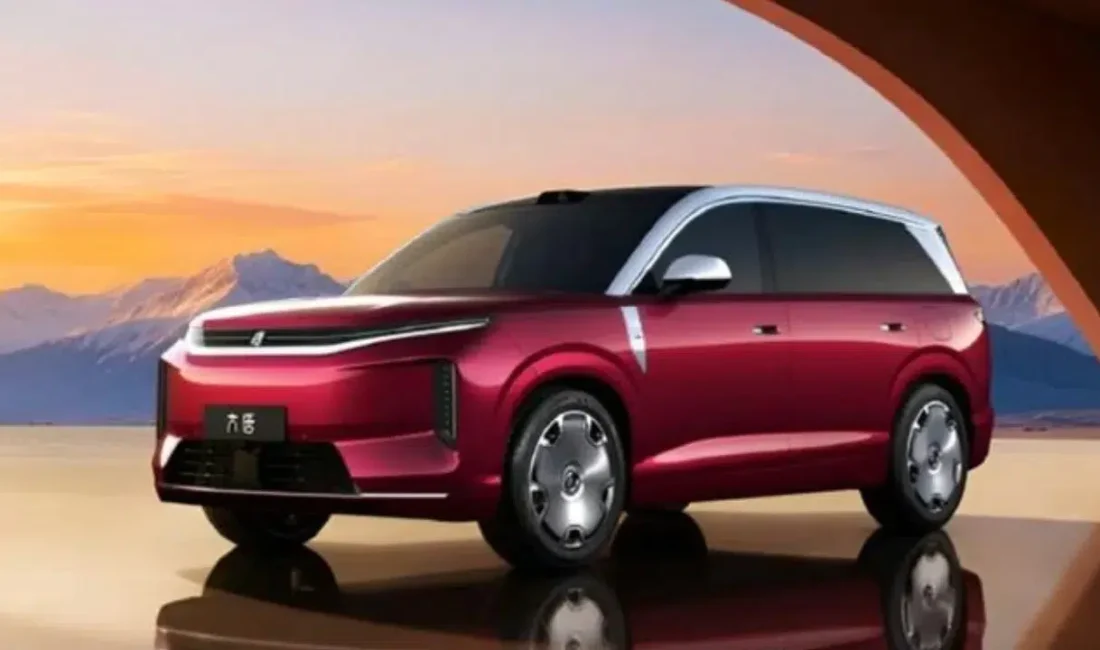 BYD, otomobil dünyasının kalbinin attığı Pekin Otomobil Fuarı kapsamında amiral