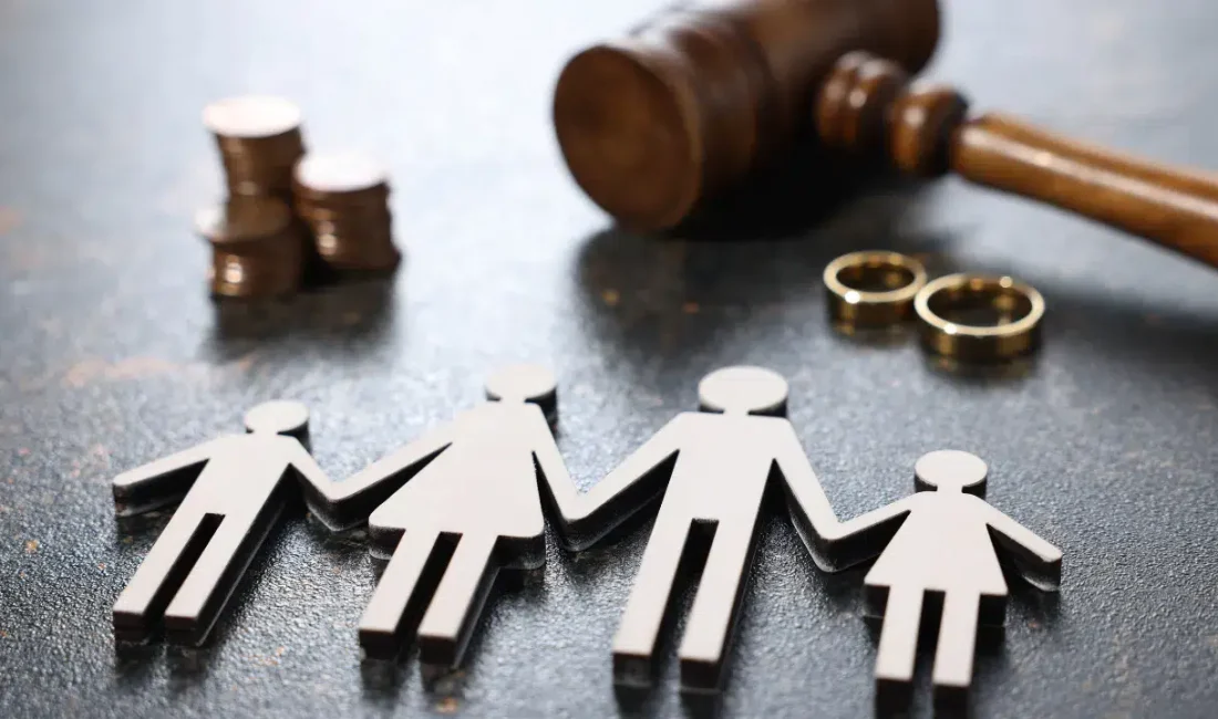 Japonya’da aile hukukunda devrim niteliğinde bir adım atılarak boşanmış ebeveynlere
