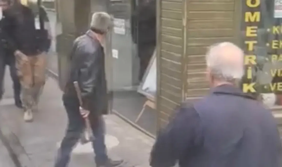 Bursa’nın Yıldırım ilçesinde meydana gelen olayda, trafikte yol verme tartışması