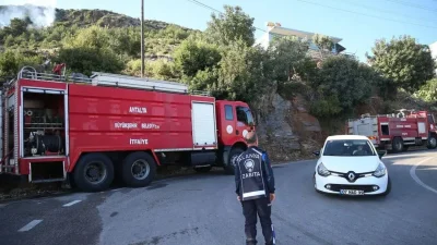 Antalya’nın gözde turizm merkezlerinden biri olan Alanya’da, makilik alanda çıkan