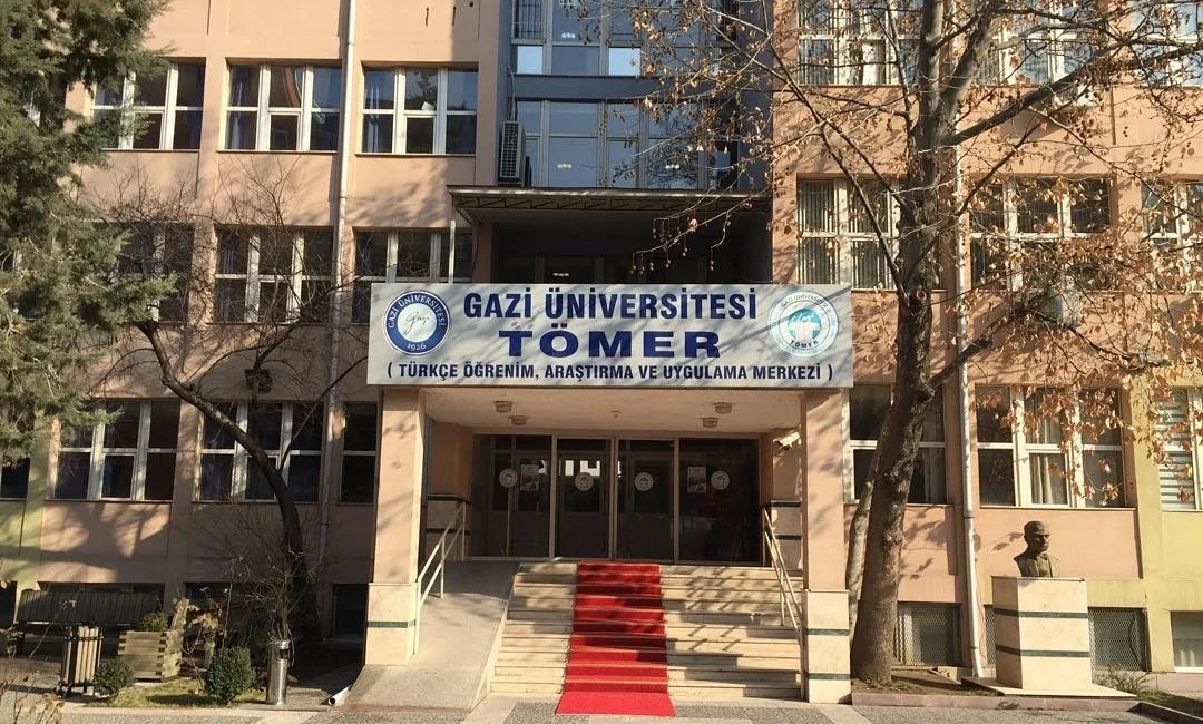 DÖDAK’ın gerçekleştirdiği ilk akreditasyonla Gazi Üniversitesi TÖMER, Türkiye’de bu alanda