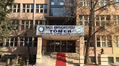 DÖDAK’ın gerçekleştirdiği ilk akreditasyonla Gazi Üniversitesi TÖMER, Türkiye’de bu alanda