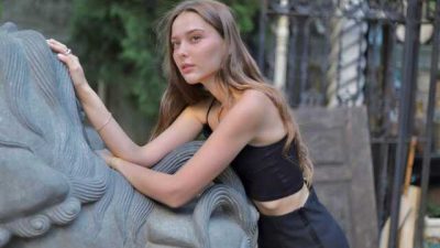 Ekranların yeni soluğu Sevdiğim Sensin dizisinde Burçin karakteriyle fırtınalar estiren