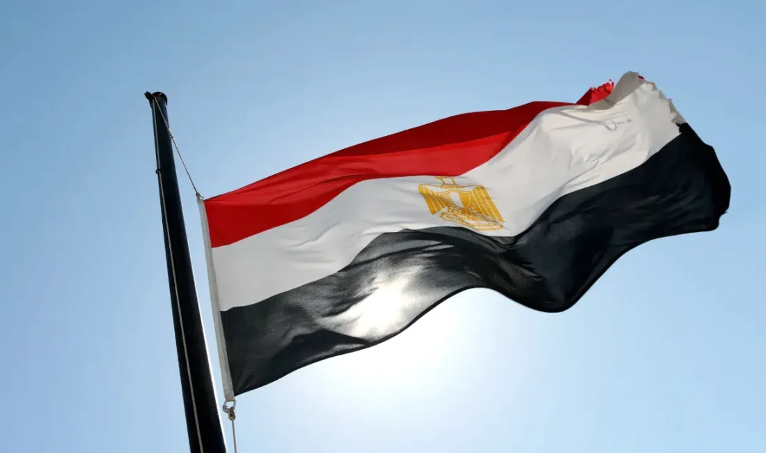 Mısır hükümeti, enerji tüketimini azaltmak amacıyla ticari işletmelere yönelik hayata