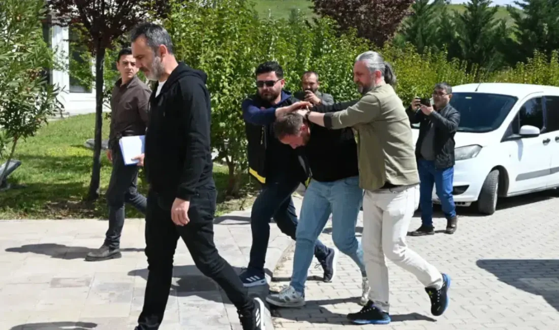 Bursa’nın Gemlik ilçesinde boğazı kesilerek vahşice katledilen Fatma Ekinci cinayetinde