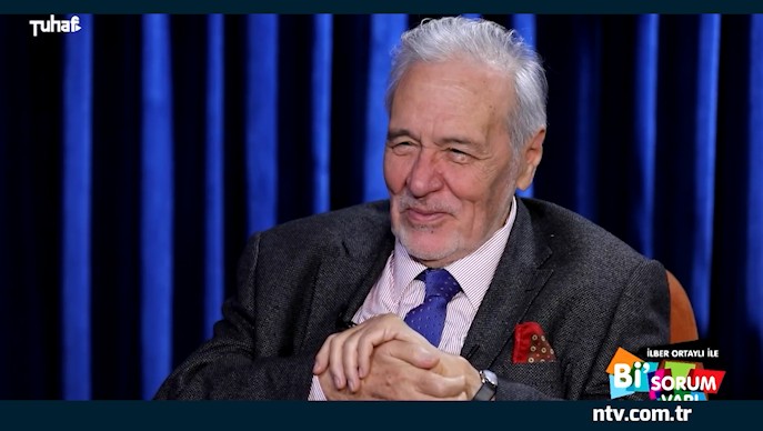 Türkiye’nin en kıymetli tarihçilerinden biri olan İlber Ortaylı, çocuklara Cumhuriyet’i