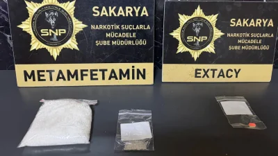 İstanbul’dan Sakarya’ya uyuşturucu madde getirdiği tespit edilen ve Anadolu Otoyolu