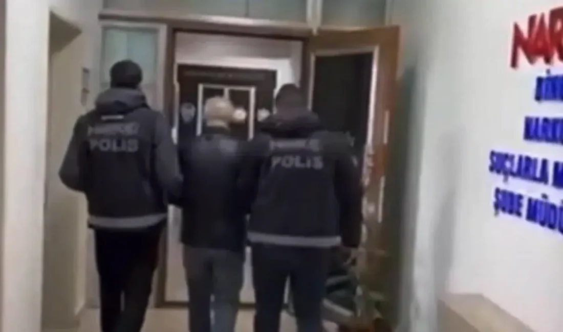 Bingöl’de emniyet güçlerinin zehir tacirlerine yönelik gerçekleştirdiği kapsamlı operasyonda yakalanan