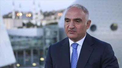 Kültür ve Turizm Bakanı Mehmet Nuri Ersoy, Ankara’da düzenlenen kritik