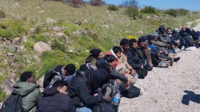 İzmir’in Çeşme ilçesinde jandarma ekiplerinin titiz takibi sonucu gerçekleştirilen operasyonda,